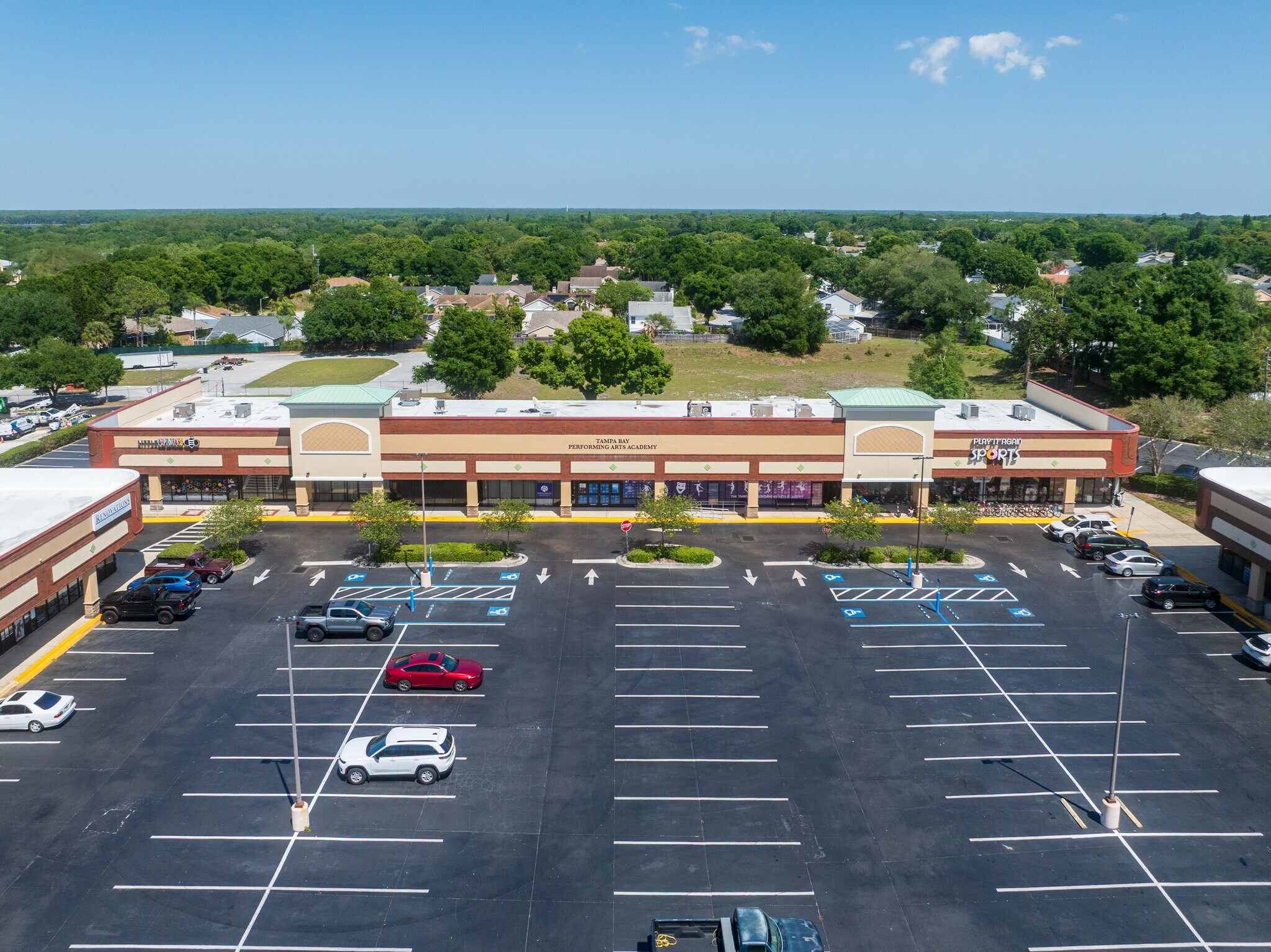 35209 US Highway 19 N, Palm Harbor, FL à louer Photo intérieure– Image 1 sur 1