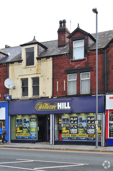 368-370 Kirkstall Rd, Leeds à vendre - Photo principale – Image 1 sur 8