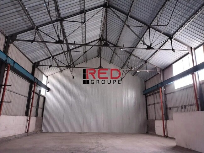 Plus de détails pour Manosque, Manosque - Industriel/Logistique à louer