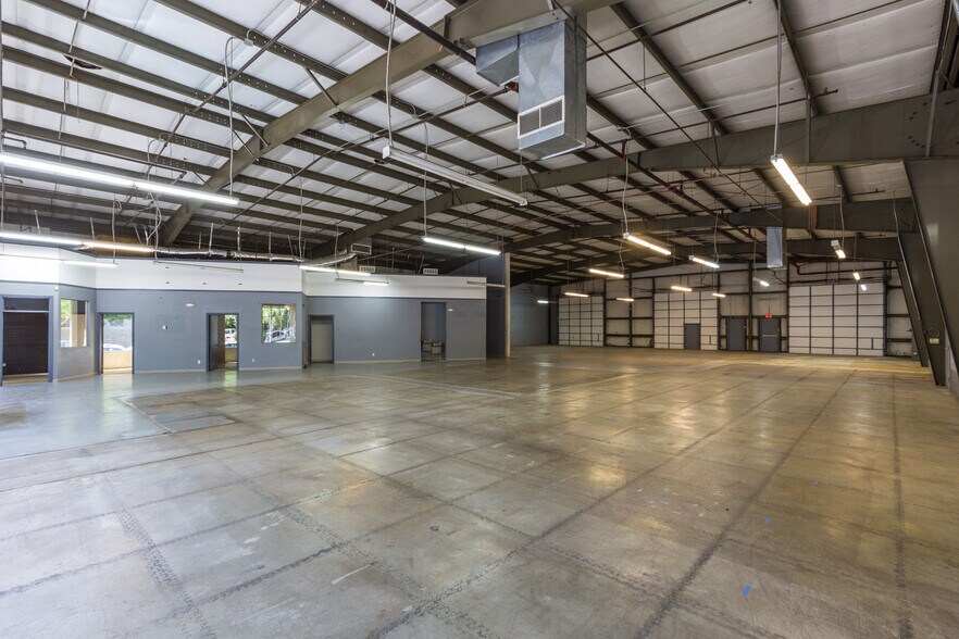 1705-1715 I St, Sacramento, CA à louer - Photo de l’immeuble – Image 2 sur 14