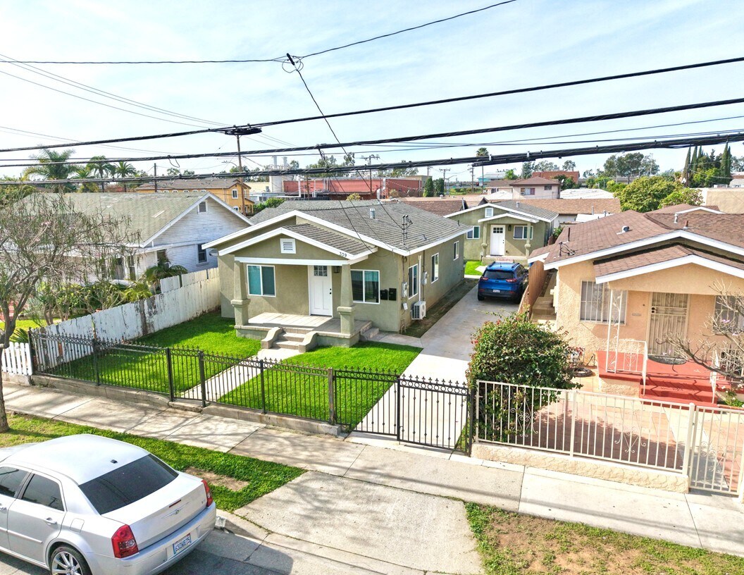 339 N McDonnell Ave, East Los Angeles, CA à vendre Photo principale– Image 1 sur 8