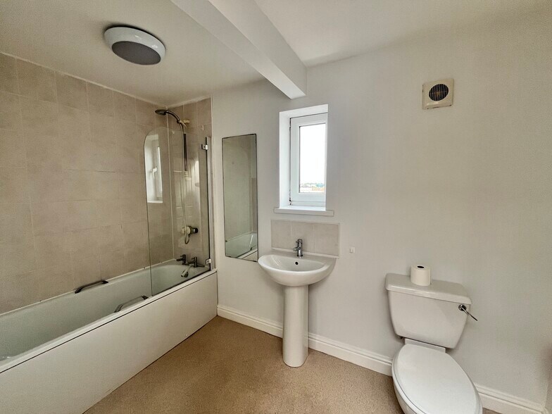 21 High St, Bristol à vendre - Photo de l’immeuble – Image 3 sur 8