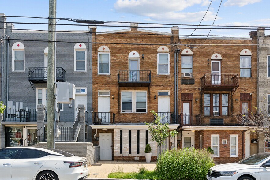 2707 12th St NE, Washington, DC à vendre - Photo de l’immeuble – Image 2 sur 4