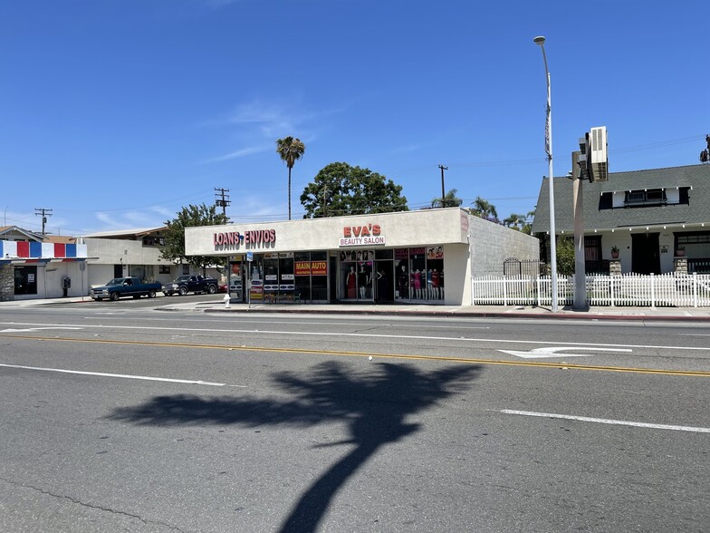 1423-1425 N Main St, Santa Ana, CA à vendre - Photo de l’immeuble – Image 3 sur 8
