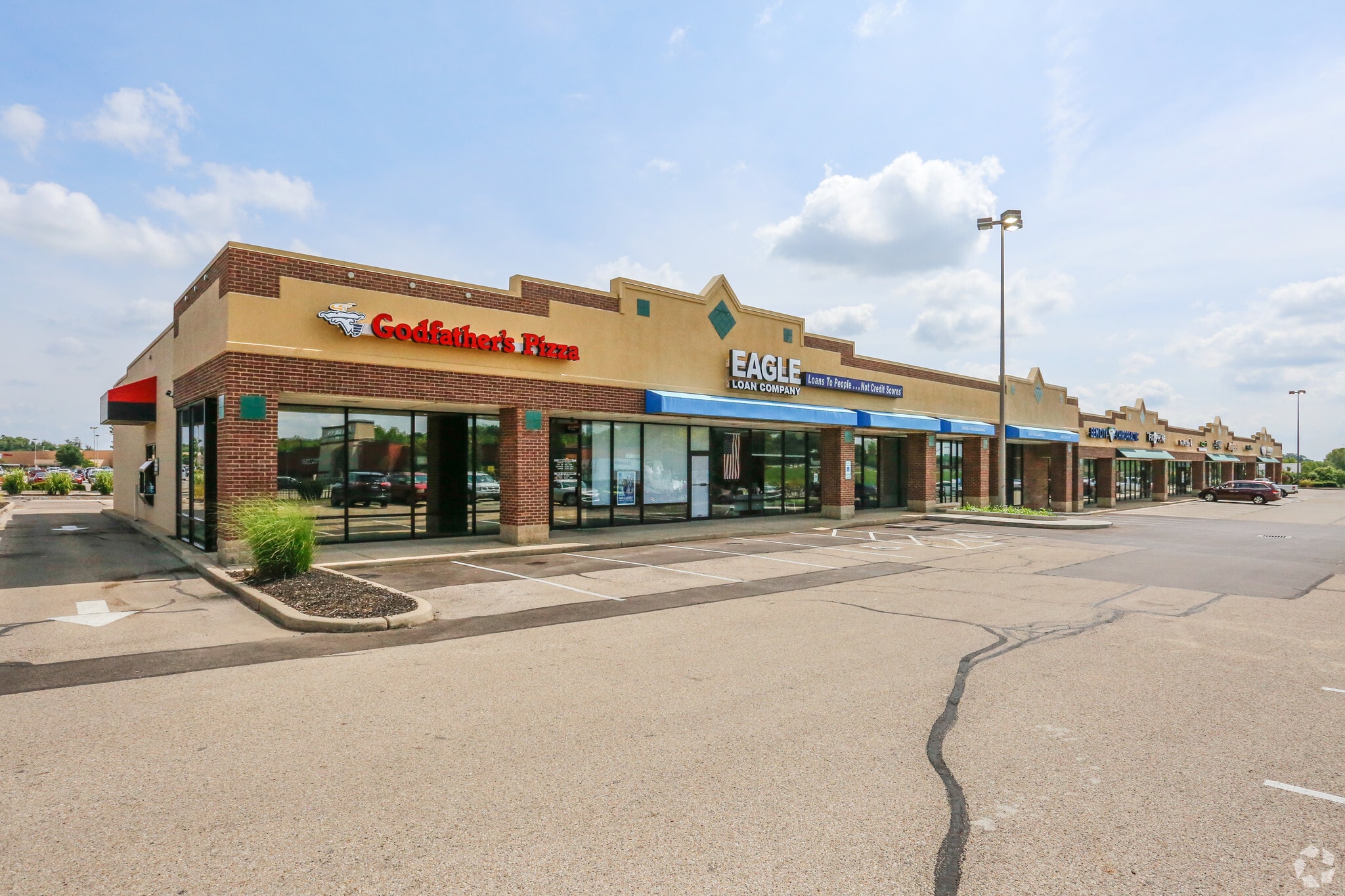 5800-5840 Wilmington Pike, Centerville, OH à vendre Photo de l’immeuble– Image 1 sur 2