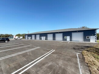 Plus de détails pour 1602 SE South Niemeyer Cir, Port Saint Lucie, FL - Industriel/Logistique à louer