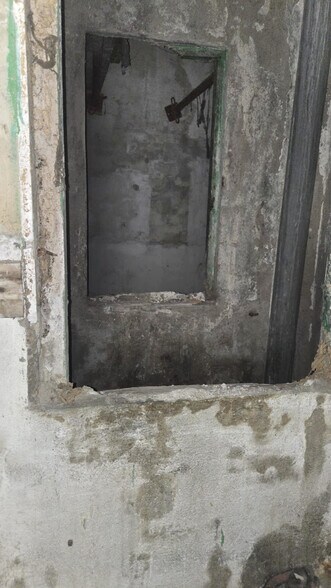 View Photo