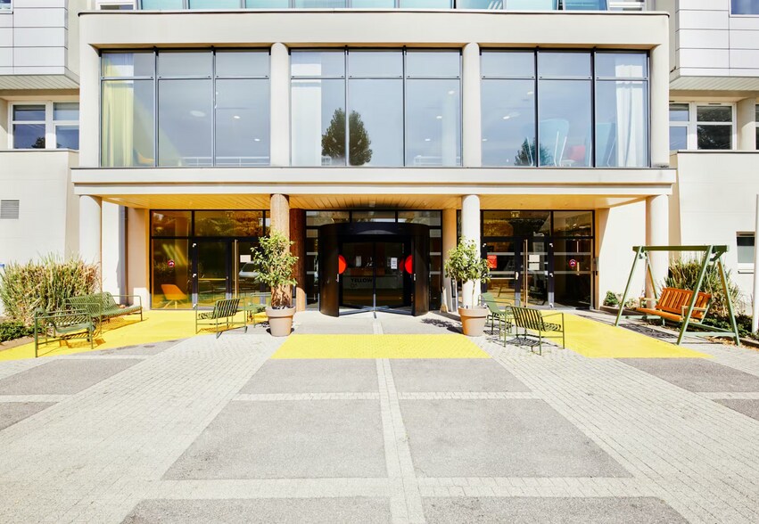 1-5 Avenue Carnot, Massy à louer - Photo de l’immeuble – Image 2 sur 11