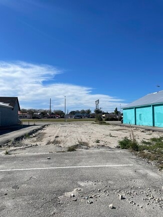 Plus de détails pour 3782 Tamiami Trl, Port Charlotte, FL - Terrain à vendre