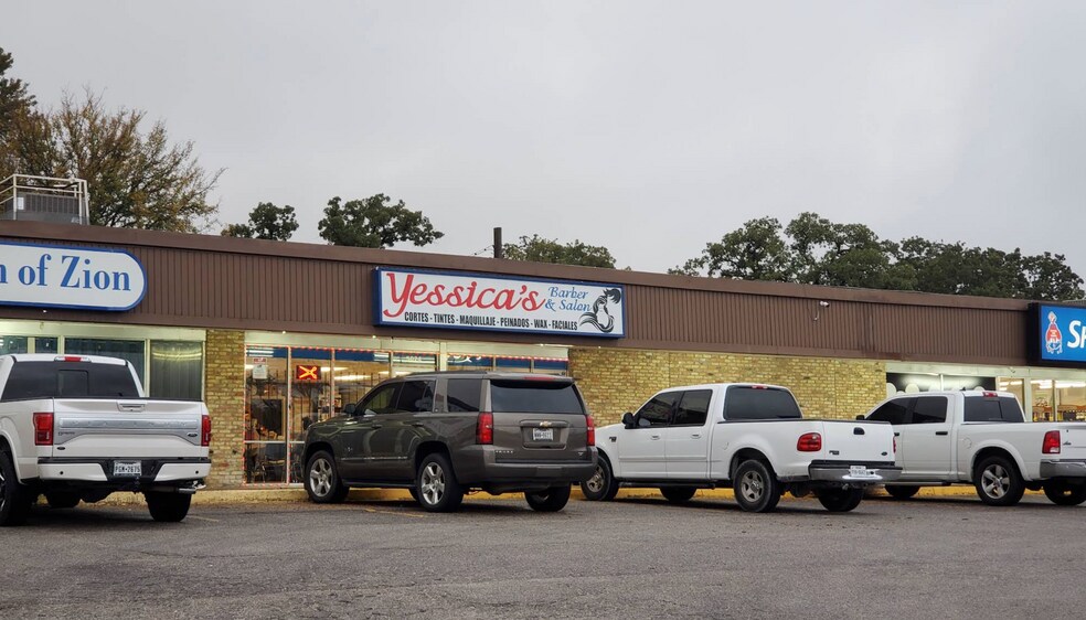 5020-5026 E Lancaster Ave, Fort Worth, TX à vendre - Photo de l’immeuble – Image 2 sur 7