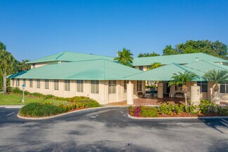 Plus de détails pour 671 Goodlette Rd N, Naples, FL - Bureau/Médical, Médical à louer