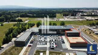 Plus de détails pour Local commercial à louer