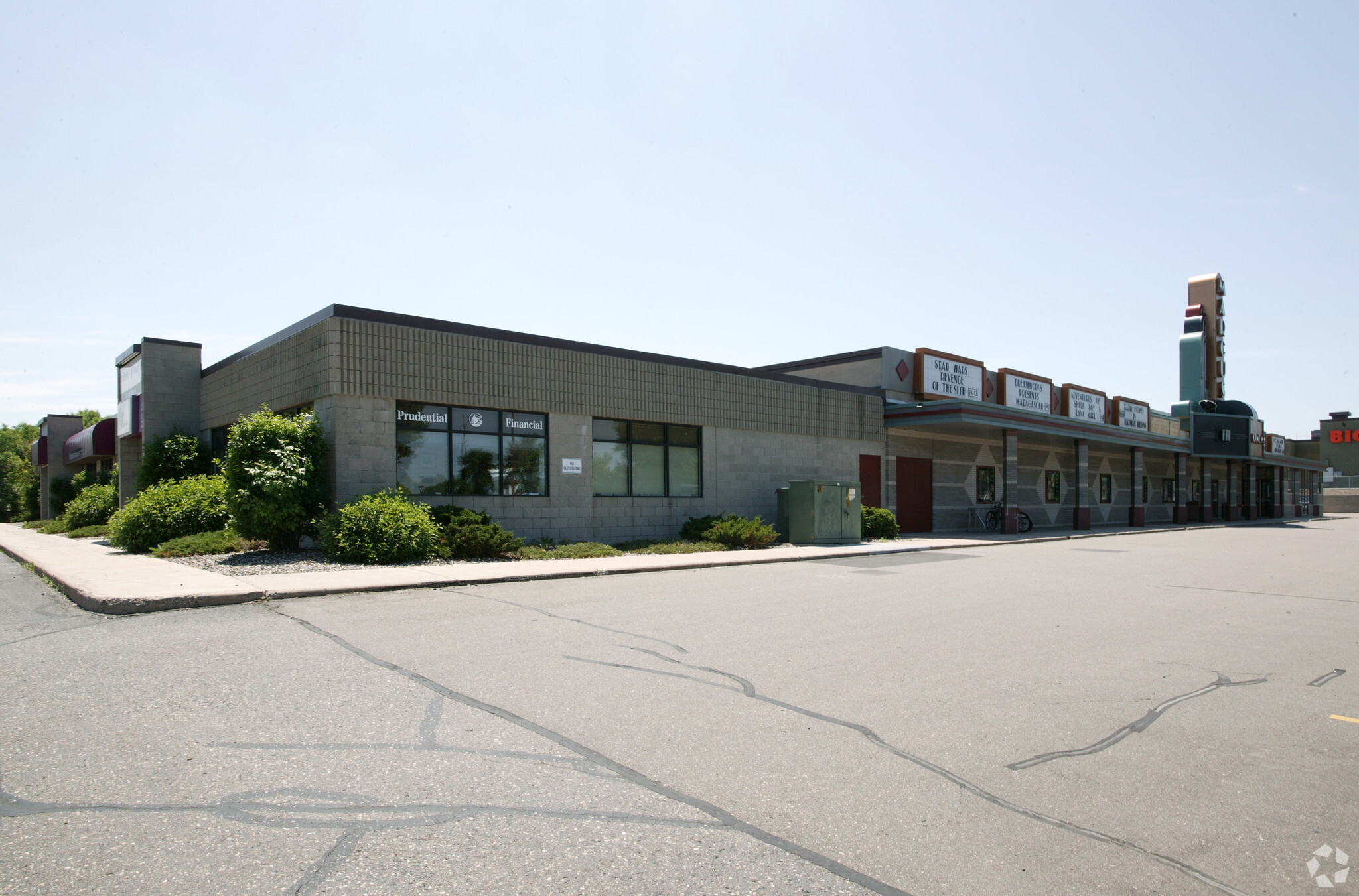 1313-1325 S Frontage Rd, Hastings, MN à louer Photo principale– Image 1 sur 5