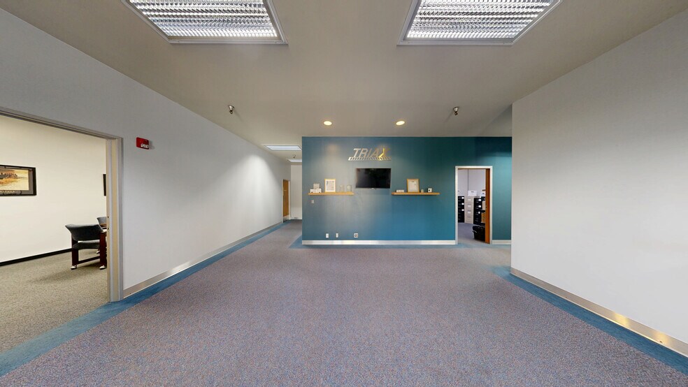 1880 SW Merlo Dr, Beaverton, OR à louer - Numérisation 3D Matterport – Image 2 sur 20