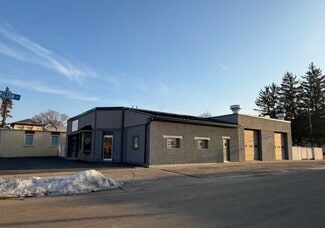 Plus de détails pour 103 Leonard St S, West Salem, WI - Local commercial à louer