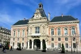 Plus de détails pour Local commercial à louer