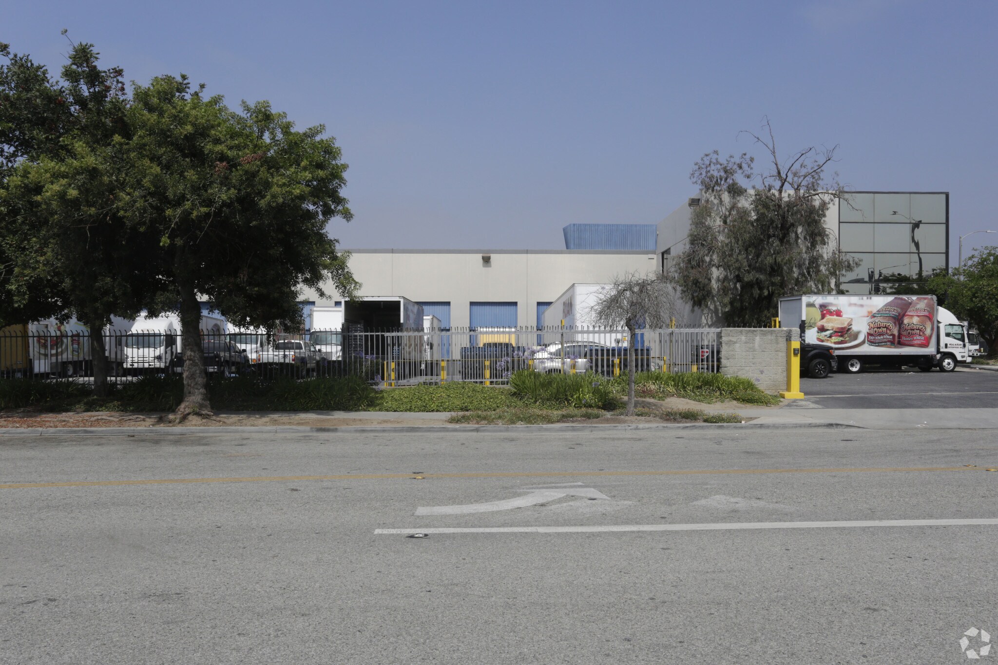 3800 W Century Blvd, Inglewood, CA à louer Photo principale– Image 1 sur 13
