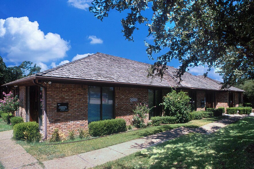 2011 N Collins Blvd, Richardson, TX à vendre - Photo principale – Image 1 sur 12