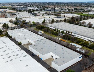 Plus de détails pour 1514-1586 Zephyr Ave, Hayward, CA - Industriel/Logistique à louer