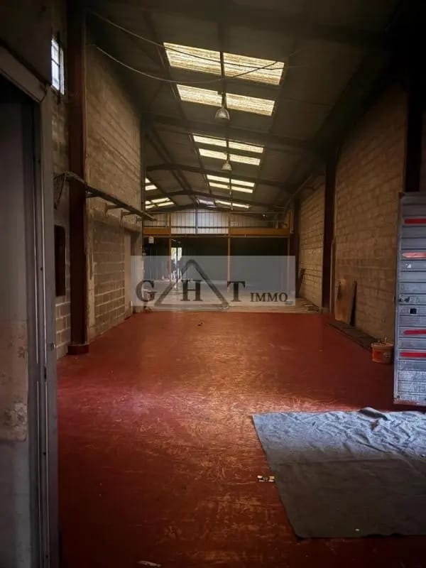 Industriel/Logistique dans Montreuil à vendre Photo intérieure– Image 1 sur 4