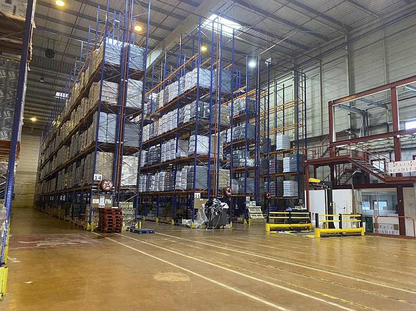 Bureau dans Lieusaint à louer Photo intérieure– Image 1 sur 6