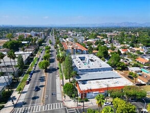 19103 Sherman Way, Reseda, CA - VUE AÉRIENNE  vue de carte - Image1