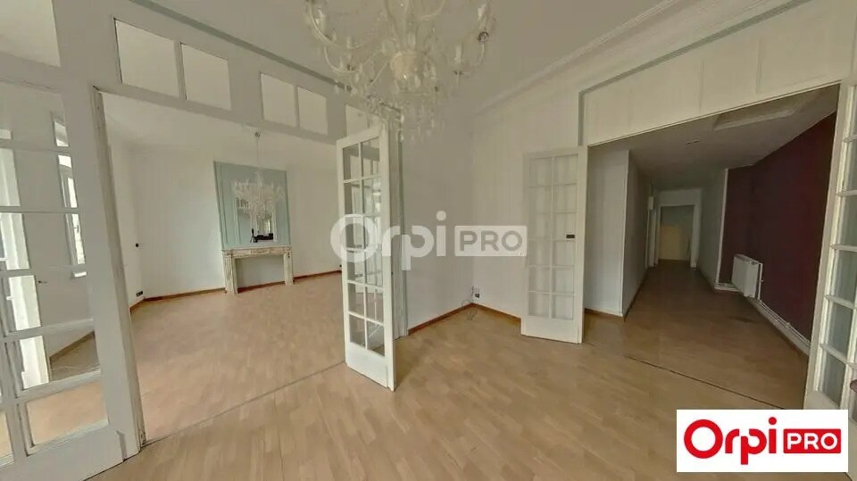 Bureau dans Lille à louer - Photo de l’immeuble – Image 1 sur 7