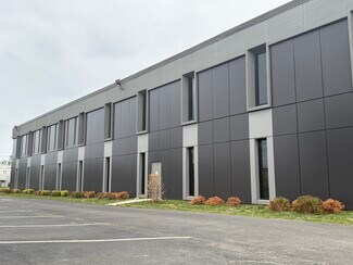Plus de détails pour 1201 Valley Brook Ave, Lyndhurst, NJ - Industriel/Logistique à louer