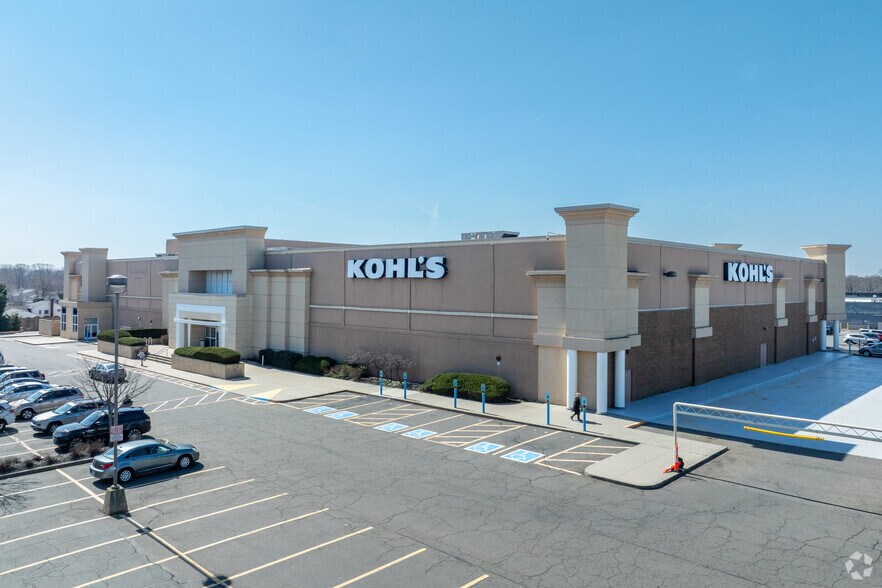5300 Sunrise Hwy, Massapequa, NY à louer - Aérien – Image 2 sur 5