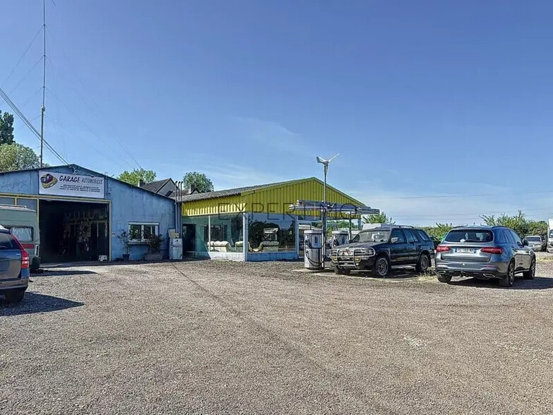 Local d'activités dans Lalheue à vendre - Photo de l’immeuble – Image 2 sur 29