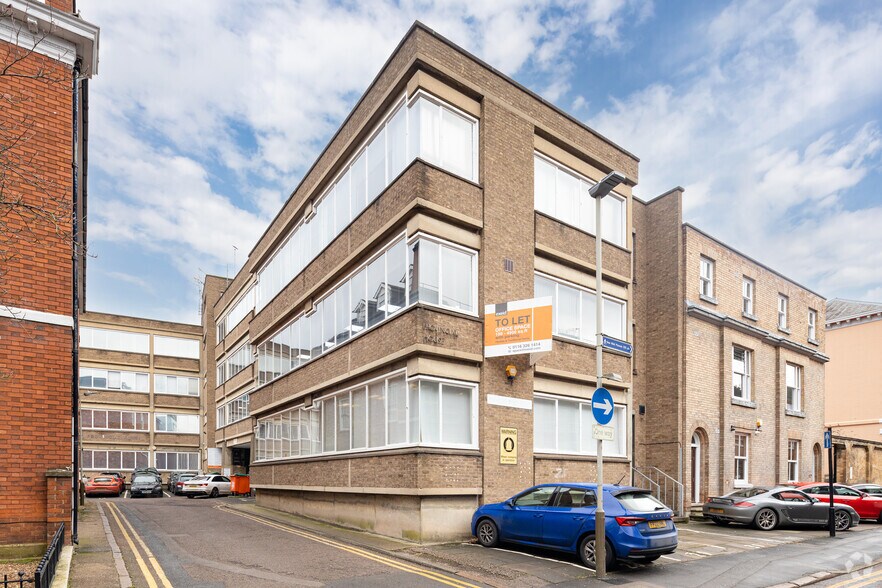 37 New Walk, Leicester à louer - Photo de l’immeuble – Image 1 sur 58