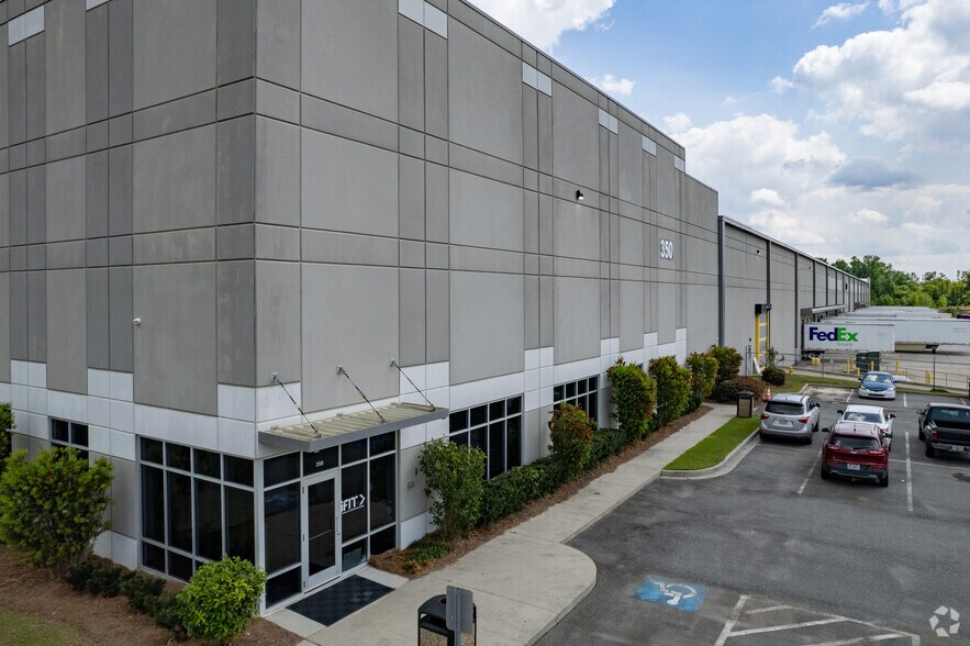 350 Morgan Lakes Industrial Blvd, Pooler, GA à louer - Photo de l’immeuble – Image 2 sur 12