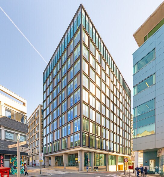 3 Norfolk St, Sheffield à louer - Photo de l’immeuble – Image 2 sur 4