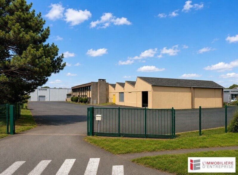 Industriel/Logistique dans Grâces à vendre - Photo de l’immeuble – Image 1 sur 2