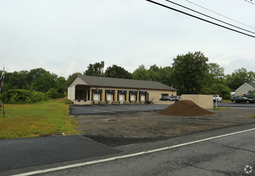 3108 Carman Rd, Schenectady, NY à vendre - Photo de l’immeuble – Image 2 sur 2