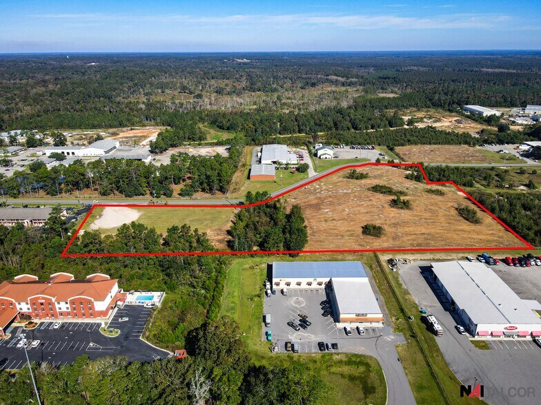 120 Fortune blvd, Midway, FL à vendre - Photo de l’immeuble – Image 3 sur 8