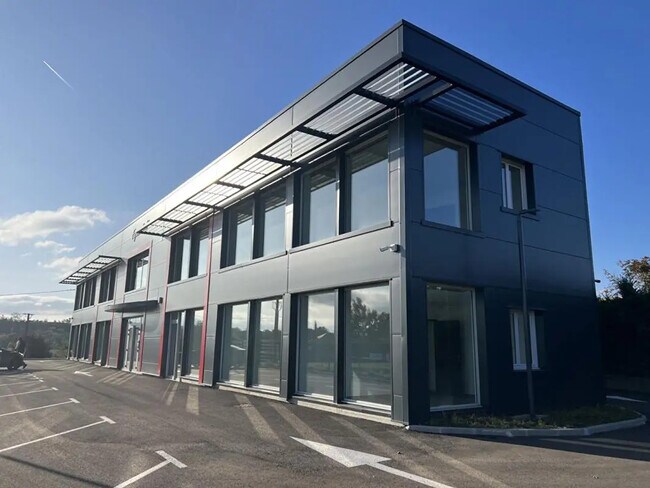 Plus de détails pour Bureau à louer