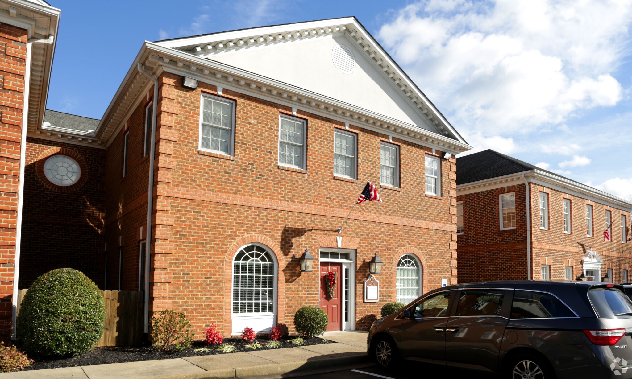 4108 E Parham Rd, Richmond, VA à louer Photo principale– Image 1 sur 14