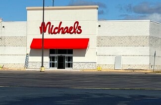 Plus de détails pour 225 Columbia Mall Dr, Bloomsburg, PA - Local commercial à vendre