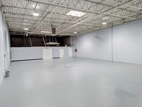 901 E Orchard Ave, Mundelein, IL à louer Photo intérieure– Image 2 sur 4