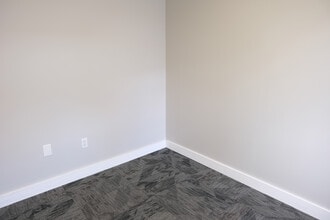 1990 Augusta St, Greenville, SC à louer Photo intérieure– Image 1 sur 2