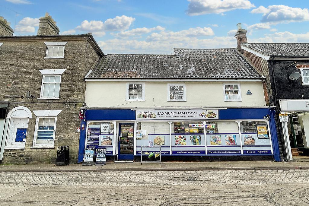 6-8 Market Pl, Saxmundham à vendre Photo de l’immeuble– Image 1 sur 5
