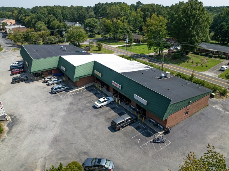 4701 Hillsborough Rd, Durham, NC à vendre - Photo de l’immeuble – Image 1 sur 1