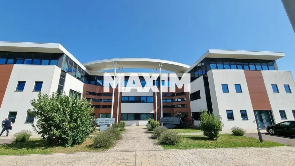 27 Rue Elsa Triolet, Dijon à louer Photo de l’immeuble– Image 1 sur 2