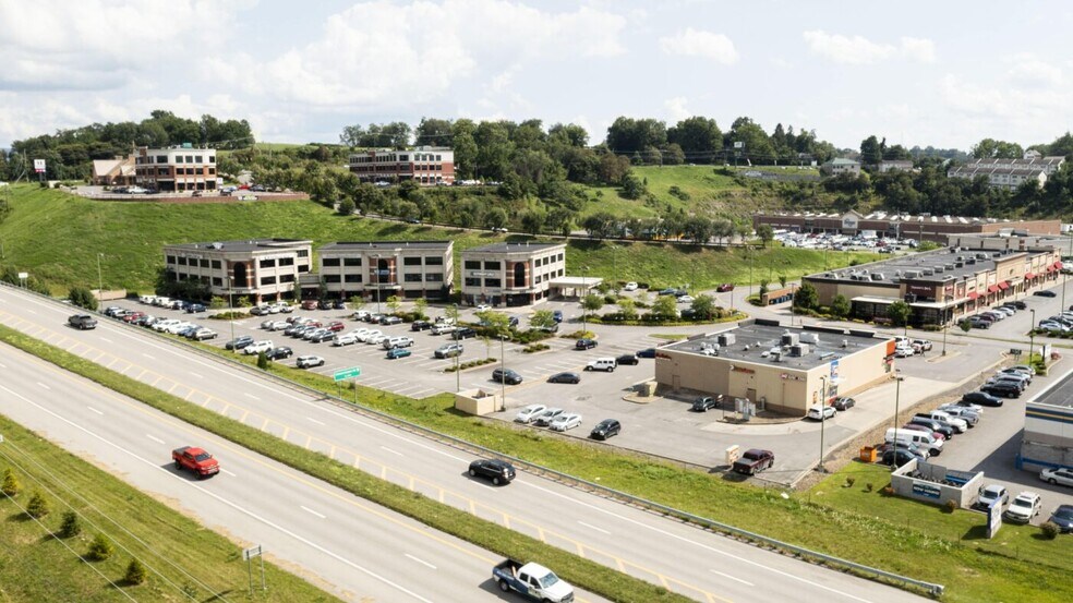 Route 705 & Stewartstown Rd, Morgantown, WV à louer - Aérien – Image 2 sur 142