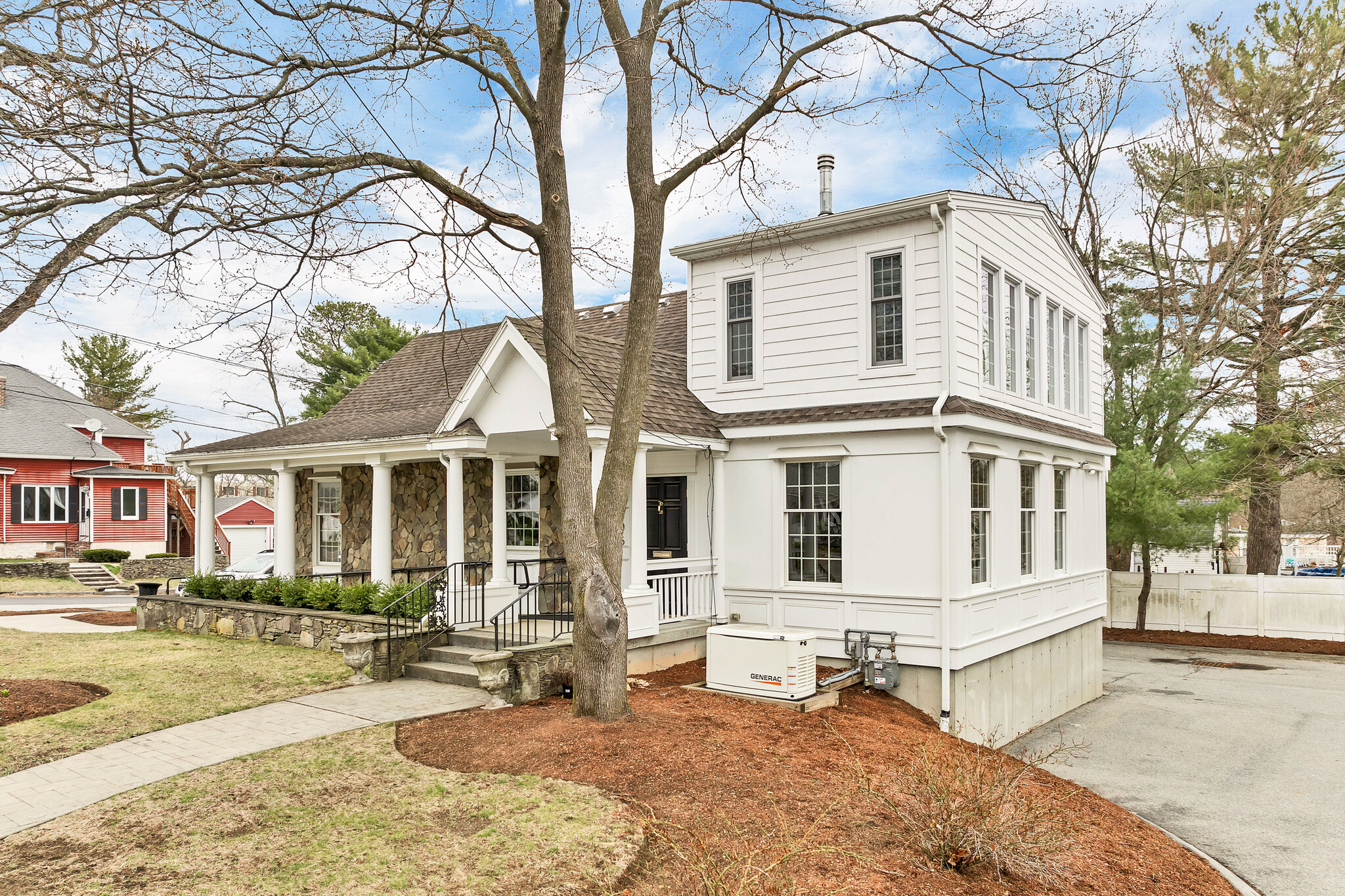 205 Chelmsford St, Chelmsford, MA à vendre Photo principale– Image 1 sur 35