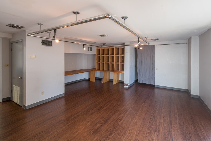 771 E Brookhaven Cir, Memphis, TN à louer - Photo intérieure – Image 3 sur 8