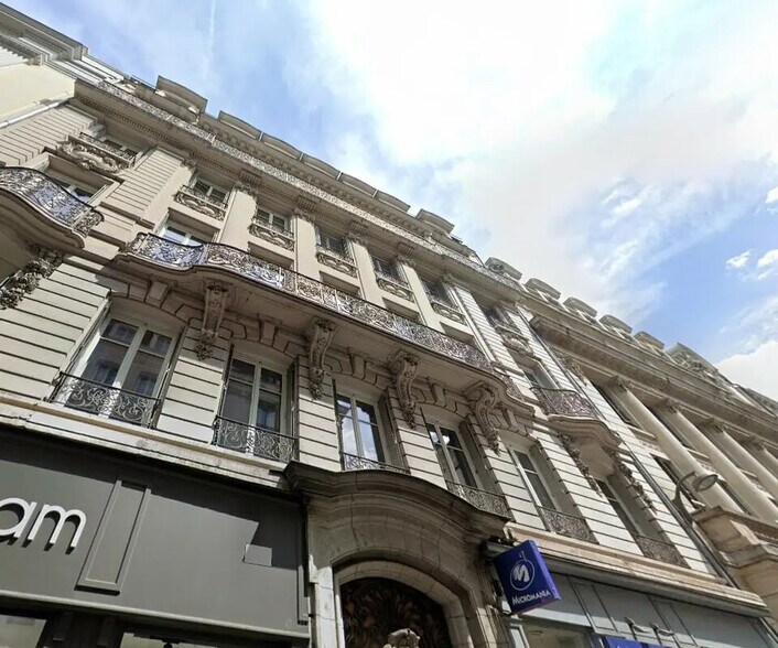 Bureau dans Lyon à louer - Photo de l’immeuble – Image 1 sur 4