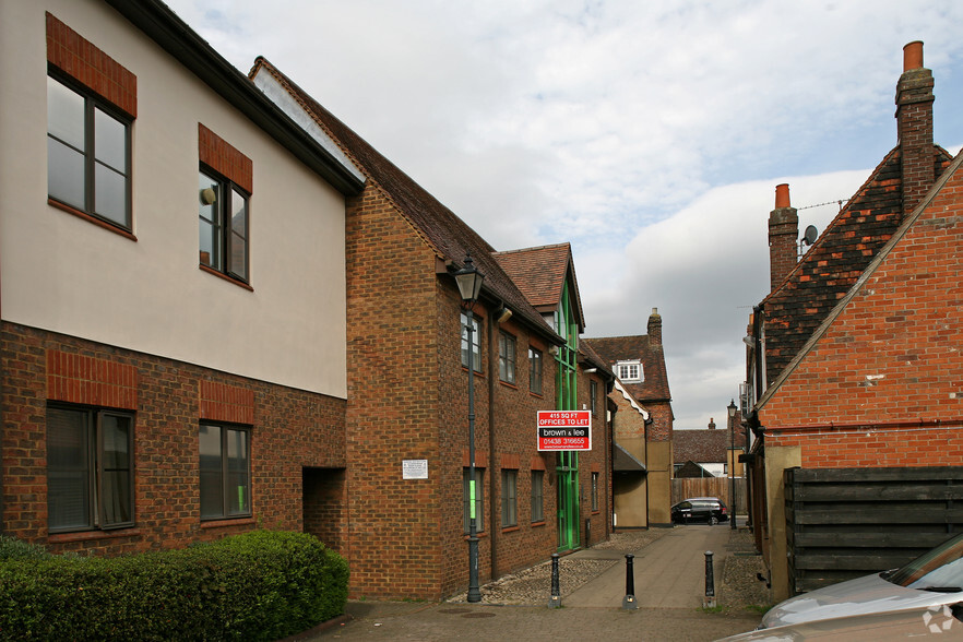 Primett Rd, Stevenage à louer - Photo principale – Image 1 sur 3