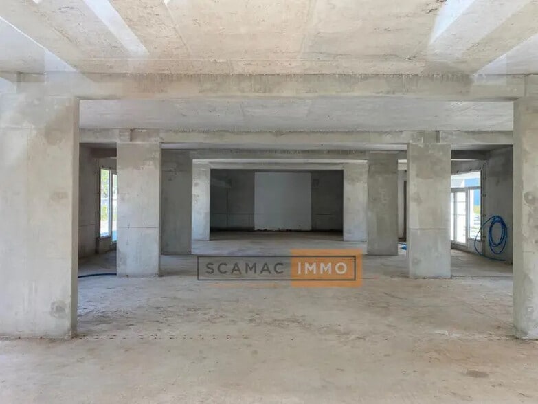 Local commercial dans Hyères à vendre - Photo intérieure – Image 3 sur 5